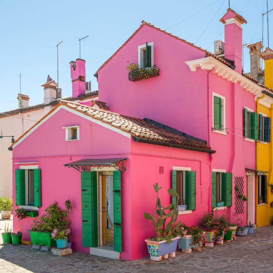 Night Galleria Holiday Home - Bed & Art In Burano - The Pink House Eksteriør bilde
